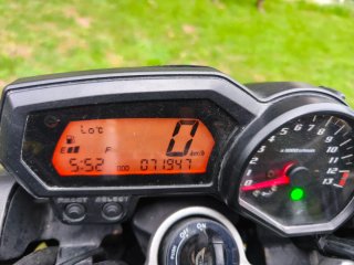Yamaha FZ1 Naked 1000cc