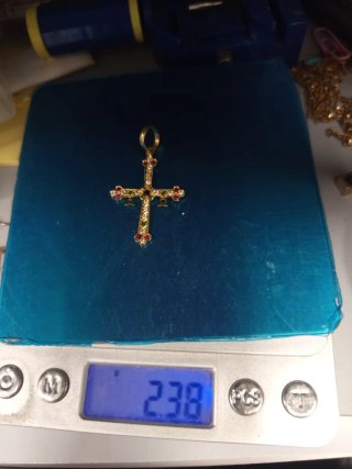 Colgante Cruz Asturiana 18k con Gemas