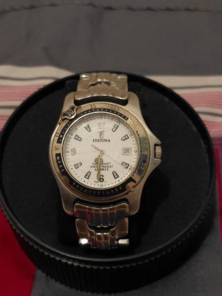 Reloj Festina Plata y Blanco