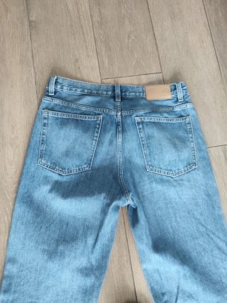 Pantalón vaquero hombre Zara azul