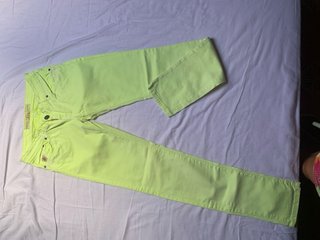 Pantalón recto LOIS Amarillo Neón