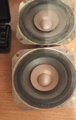 Radio Coche Volvo Cassette y Altavoces