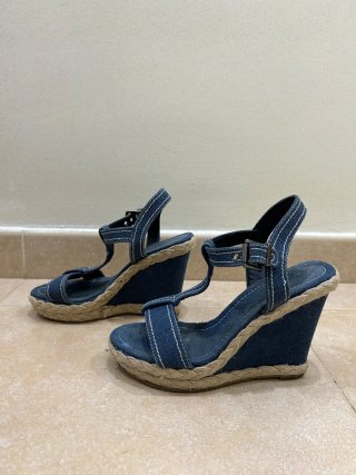 Sandalias cuña denim verano