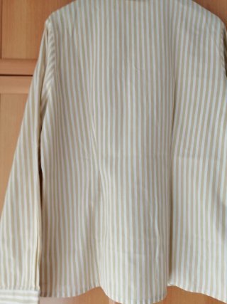 Camisa de Rayas amarilla y Blanca