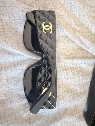 Gafas de sol Chanel negras