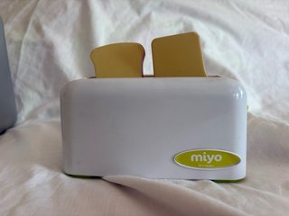 Juguetes electrodomésticos: Tostadora, microondas,