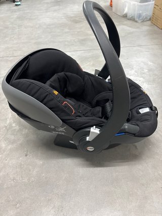 Silla de coche BeSafe iZi Go X1