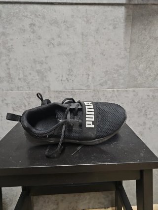 Zapatillas niño Puma negras