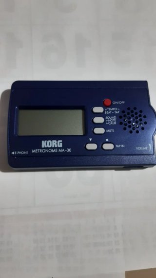 Metrónomo Korg MA-30