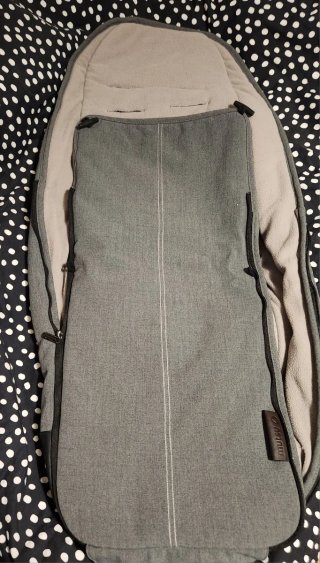 Saco Silla Carro Mutsy Gris