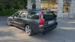 Volvo V70R AWD - precio negociable