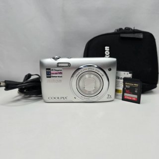 Fotocamera Digitale Nikon S3500 Coolpix Argento