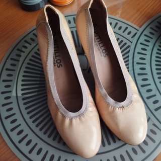 Zapatos tacón beige talla 39