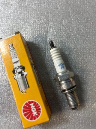 Candela accensione NGK DR8EA