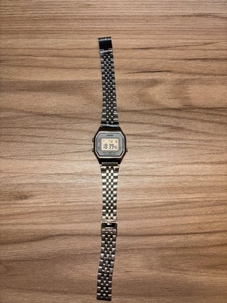 Reloj Casio Plateado