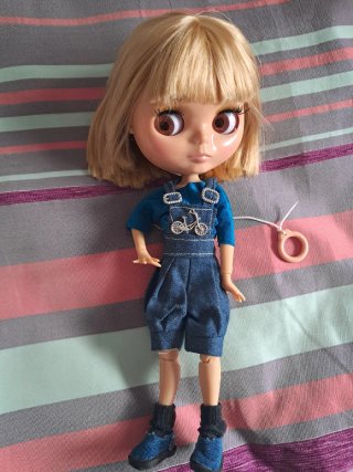 Blythe nueva con ropa
