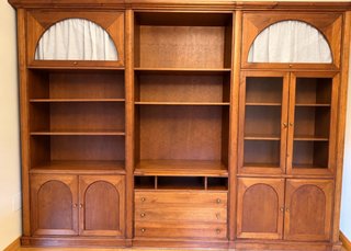 Mueble de salón de madera