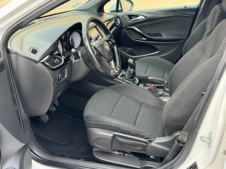 Opel Astra 2016