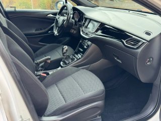 Opel Astra 2016