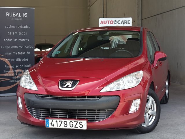 Peugeot 308 Envy 1.4 VTI 98 2010