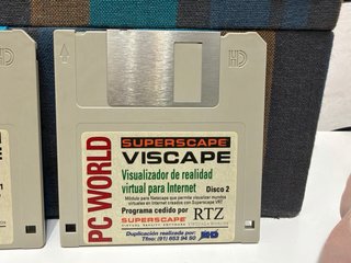 Superscape Viscape PC World – Realidad Virtual Int