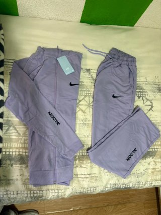 Conjunto Nike NOCTA Morado