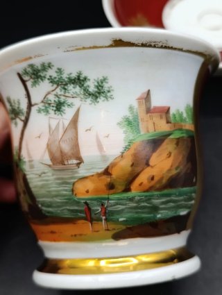 Taza grande y plato porcelana Pasajes