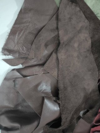 Lote 5 retales cuero tamaño M por 10 eur!