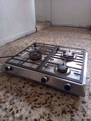 Placa de gas Teka 3 fuegos