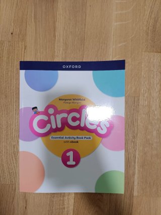 Circles 1. Essential Activity Book with Ebook