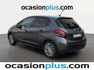 Peugeot 208 1.2L PureTech Style 60 kW (82 CV)