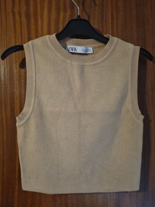 Top de punto Zara beige