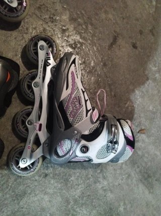 Patines en línea talla 38 con protectores