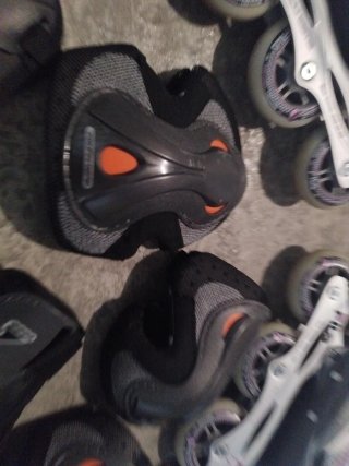 Patines en línea talla 38 con protectores