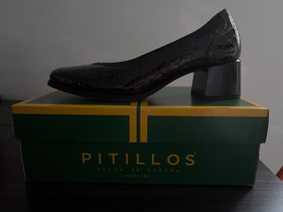 Zapatos Pitillos Charol Negro Talla 40