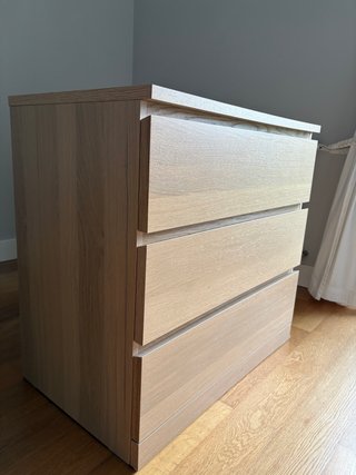 Cómoda IKEA STORKLINTA / MALM 3 cajones (Roble)