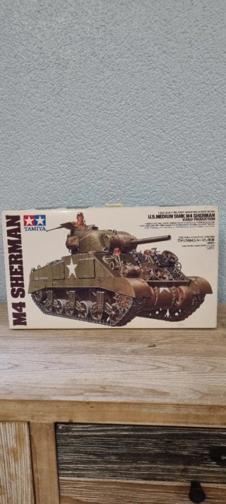 Maqueta Tamiya M4 Sherman 1/35
