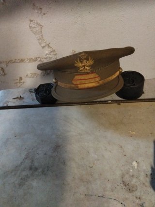 Gorra de sargento militar