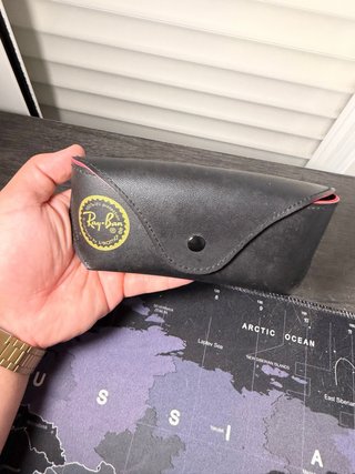 Gafas de sol Ray-Ban con funda