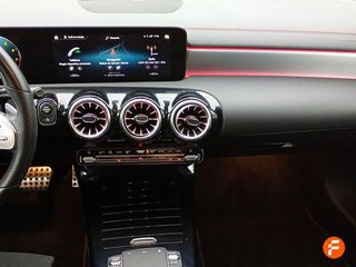 Mercedes-Benz CLA CLA 180