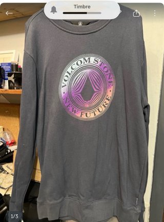 Lote 4 Sudaderas Volcom  chico y camiseta Vans