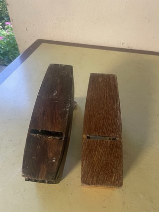 Set de 2 Cepillos de Carpintero Antiguos