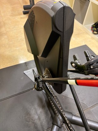 Rodillo de Entrenamiento Bkool Smart Air