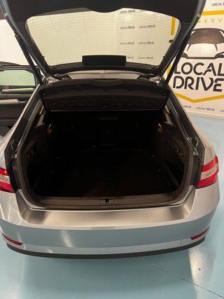 Skoda Superb 1.4 TSI 110KW Ambition