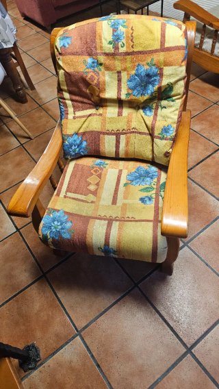 Sillón/butaca vintage madera y tela
