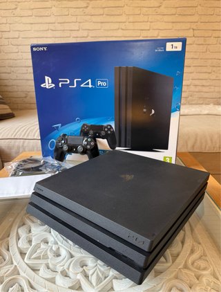 PS4 Pro (PlayStation 4 Pro) 1TB
