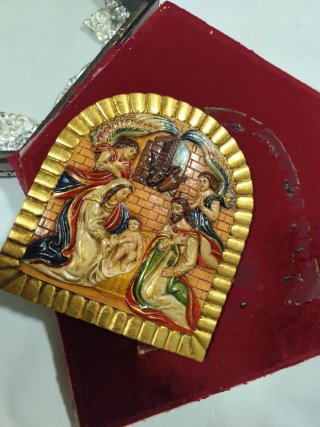 Relicario con Escena de Nacimiento