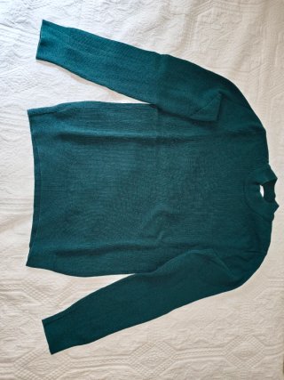 Jersey cuello alto verde manga larga
