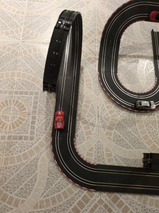 Carrera Go