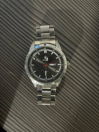 Reloj  Plateado